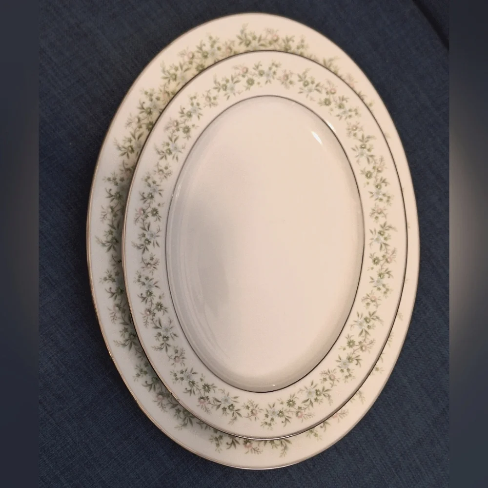 NORITAKE, Savannah Platinum Rim |  Serving Platters & Bowls and Sugar Bo…